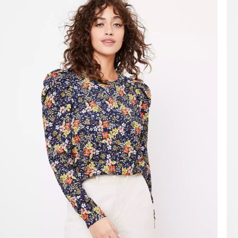 NWT Loft Floral Pleated Puff Sleeve Top SZ XS